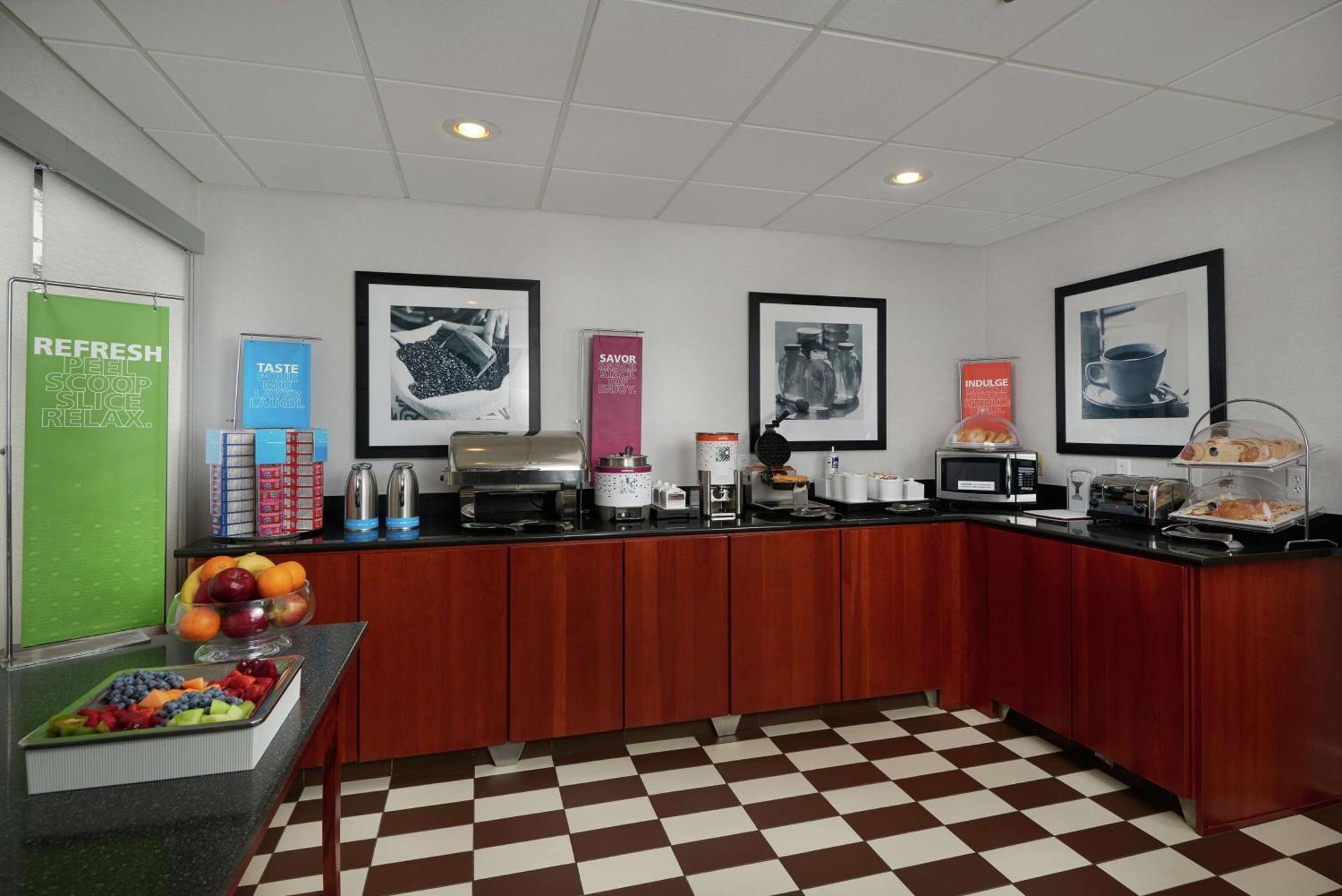 Hampton Inn By Hilton Youngstown-West I-80 Mineral Ridge Exterior foto